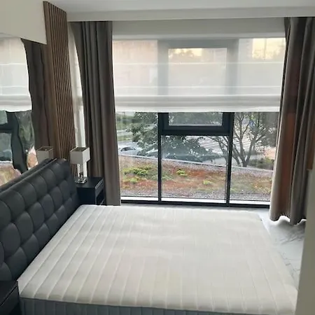 Apartment Park Reagana Luxusowo 2 Sypialnie